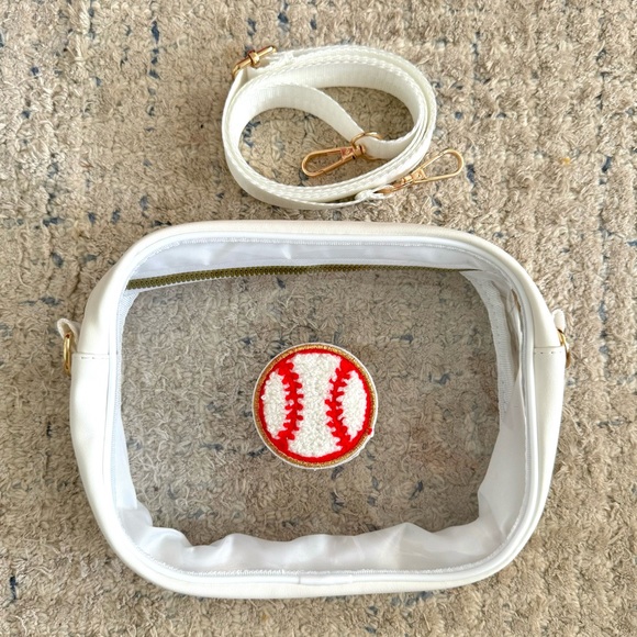 Handbags - Clear crossbody stadium bag